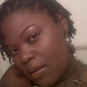 Meet your Posher, Rachelle urzua